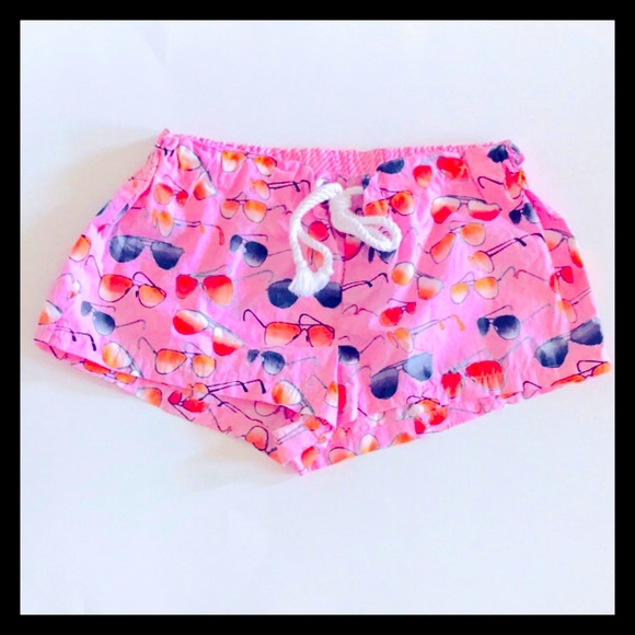 💕ⓅⒾⓃⓀ ⓋⓈ VHTF/RARE/VINTAGE Shorts NWT💕